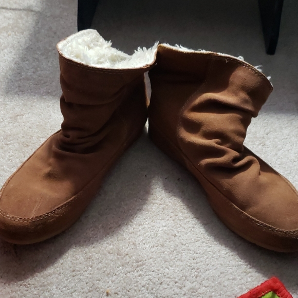 Booties - Picture 4 of 8